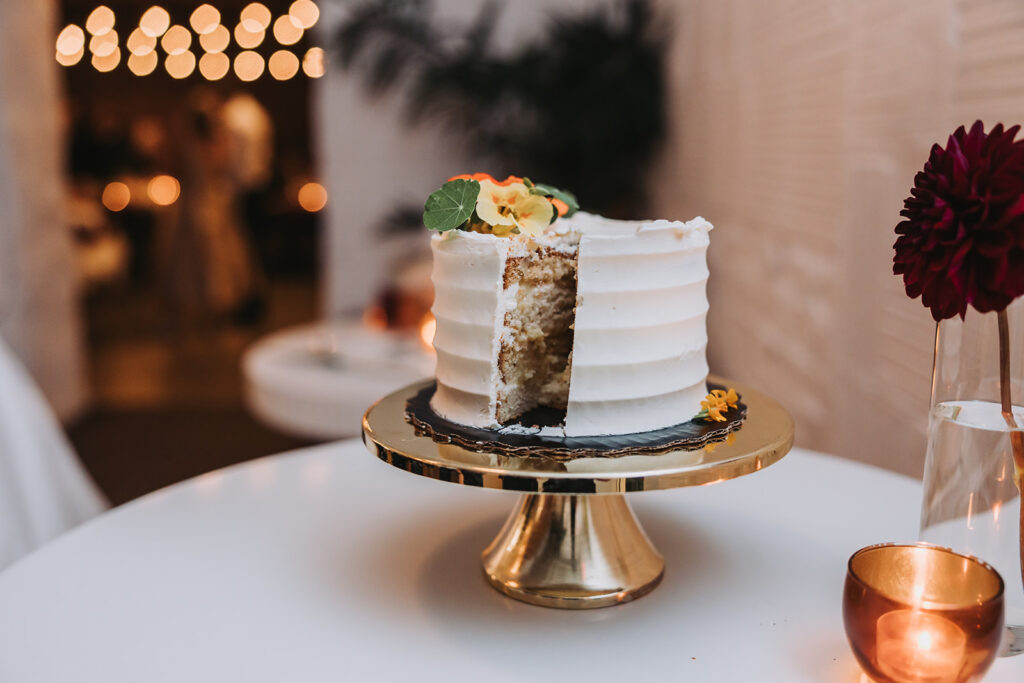Sustainable wedding cake made by sustainable Minneapolis caterer
