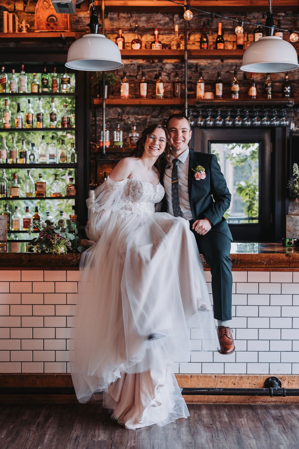 verstile wedding venue in Minnesota couple photo