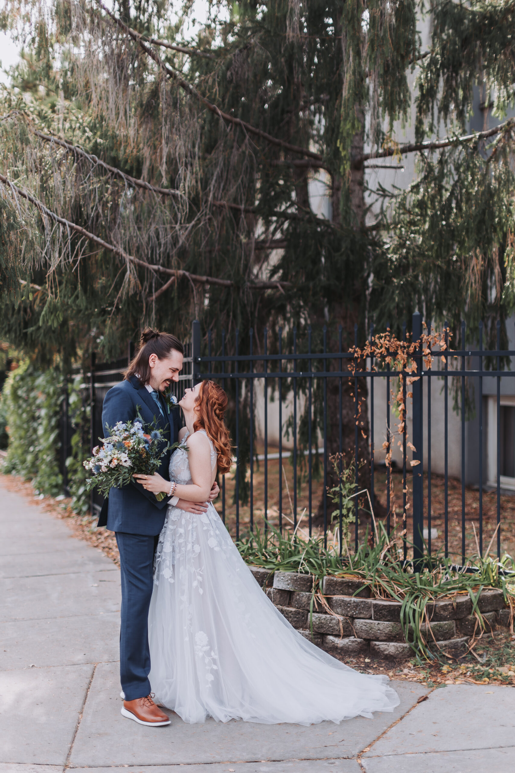 five event center outdoor wedding photo