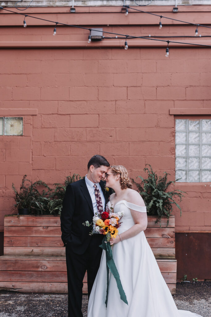 Example wedding at The Neu Neu in Minneapolis